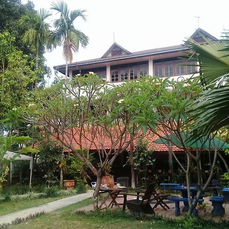 Thakhek Travel Lodge Zewnętrze zdjęcie
